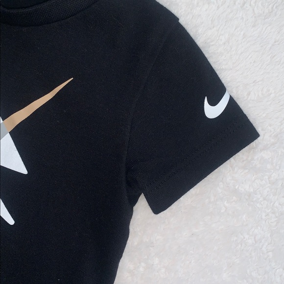 Nike Black T-shirt 12M EUC Baby Boy - Picture 3 of 6